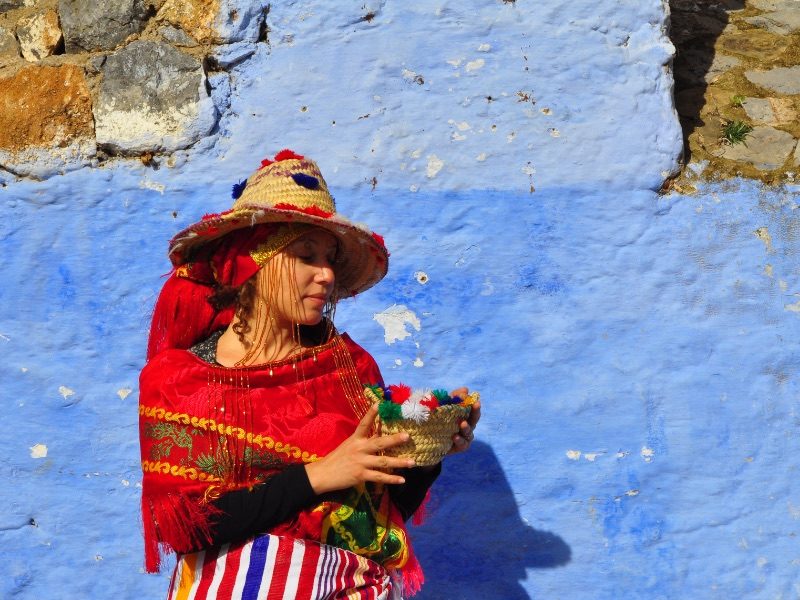 Moroccan woman, Chefchoauen Woman, Chefchaouen hat, Traditional reed hat, moroccan reed hat