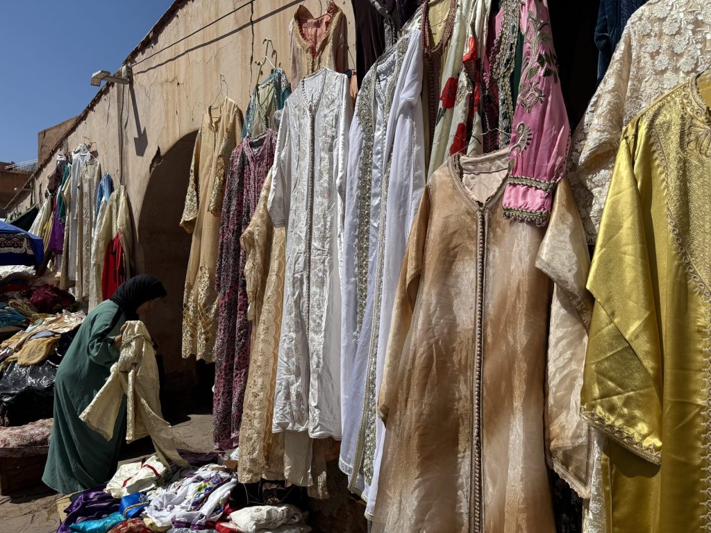 traditional moroccan clothes 